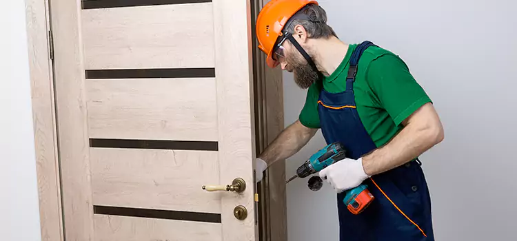 Replace Internal Door Handle with Lock Alhambra